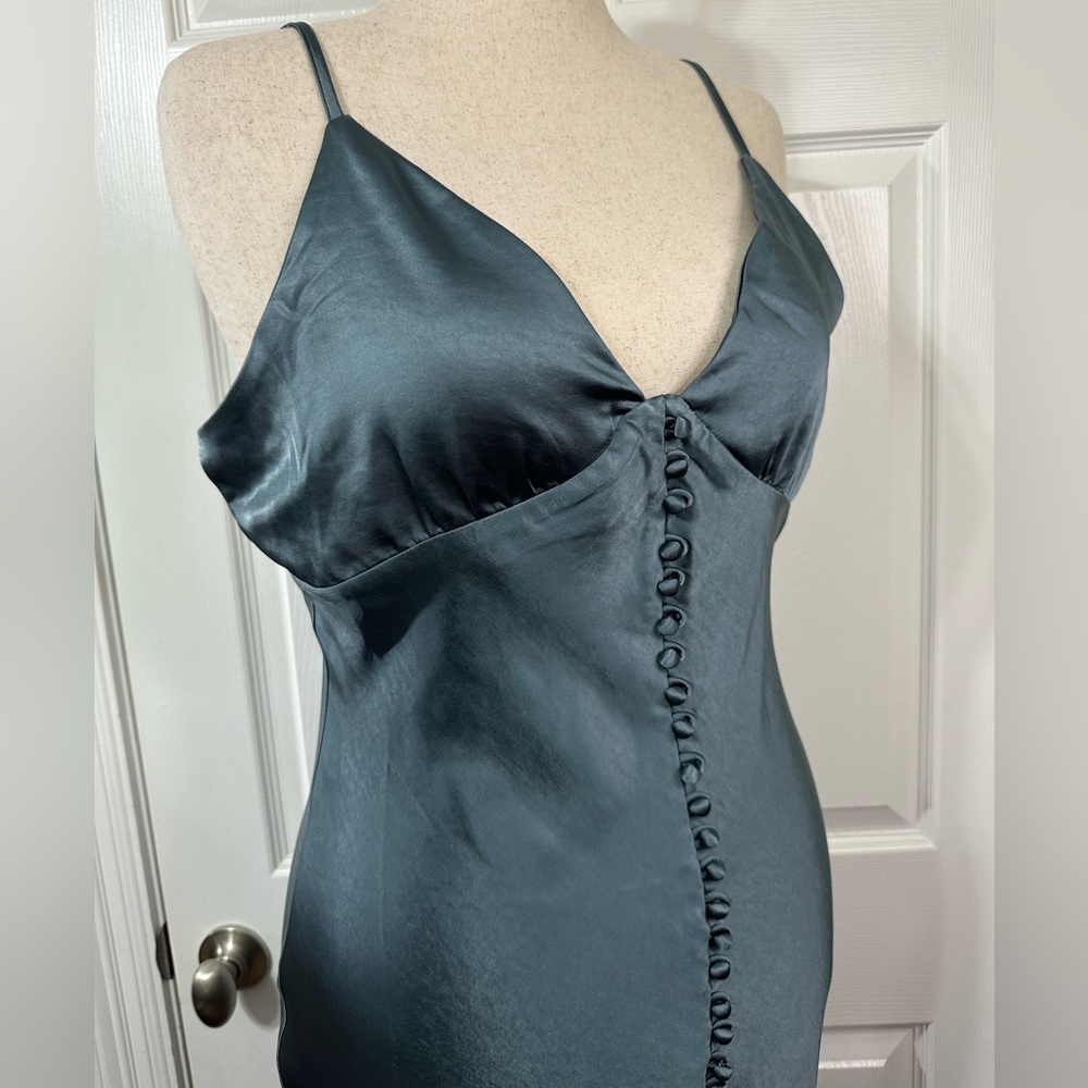Dress Forum Gray Blue Satin Maxi Dress Silk spaghetti straps zip up faux button - Picture 6 of 16